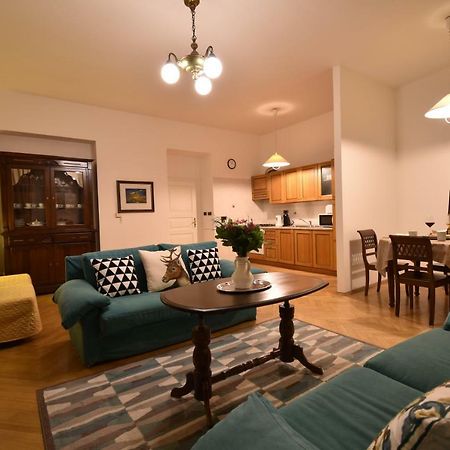 Apartmán Cozy Flat By The Astronomical Clock Praha Exteriér fotografie