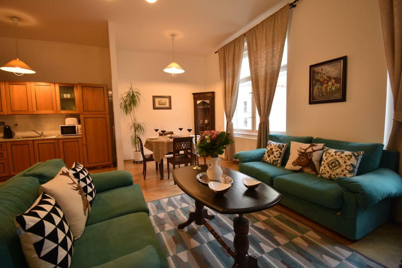 Apartmán Cozy Flat By The Astronomical Clock Praha Exteriér fotografie