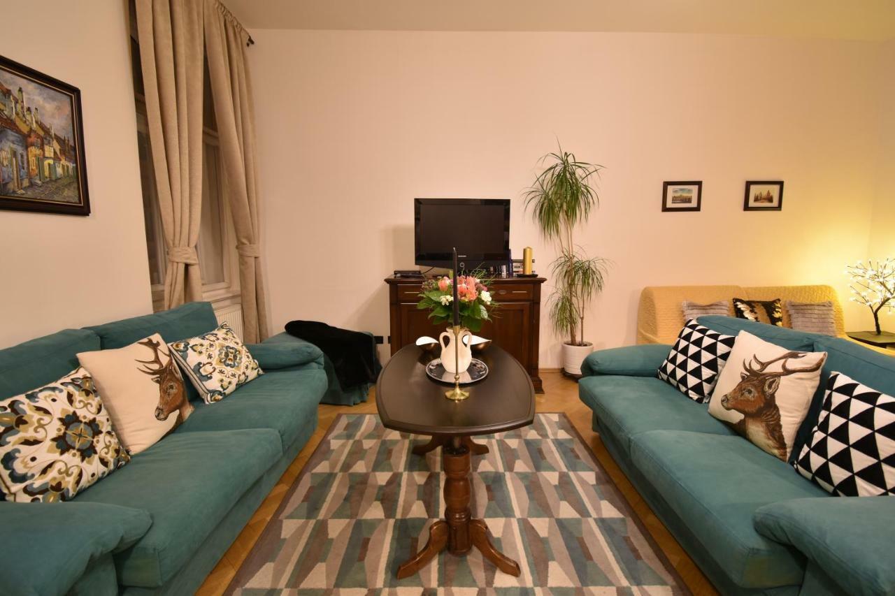 Apartmán Cozy Flat By The Astronomical Clock Praha Exteriér fotografie